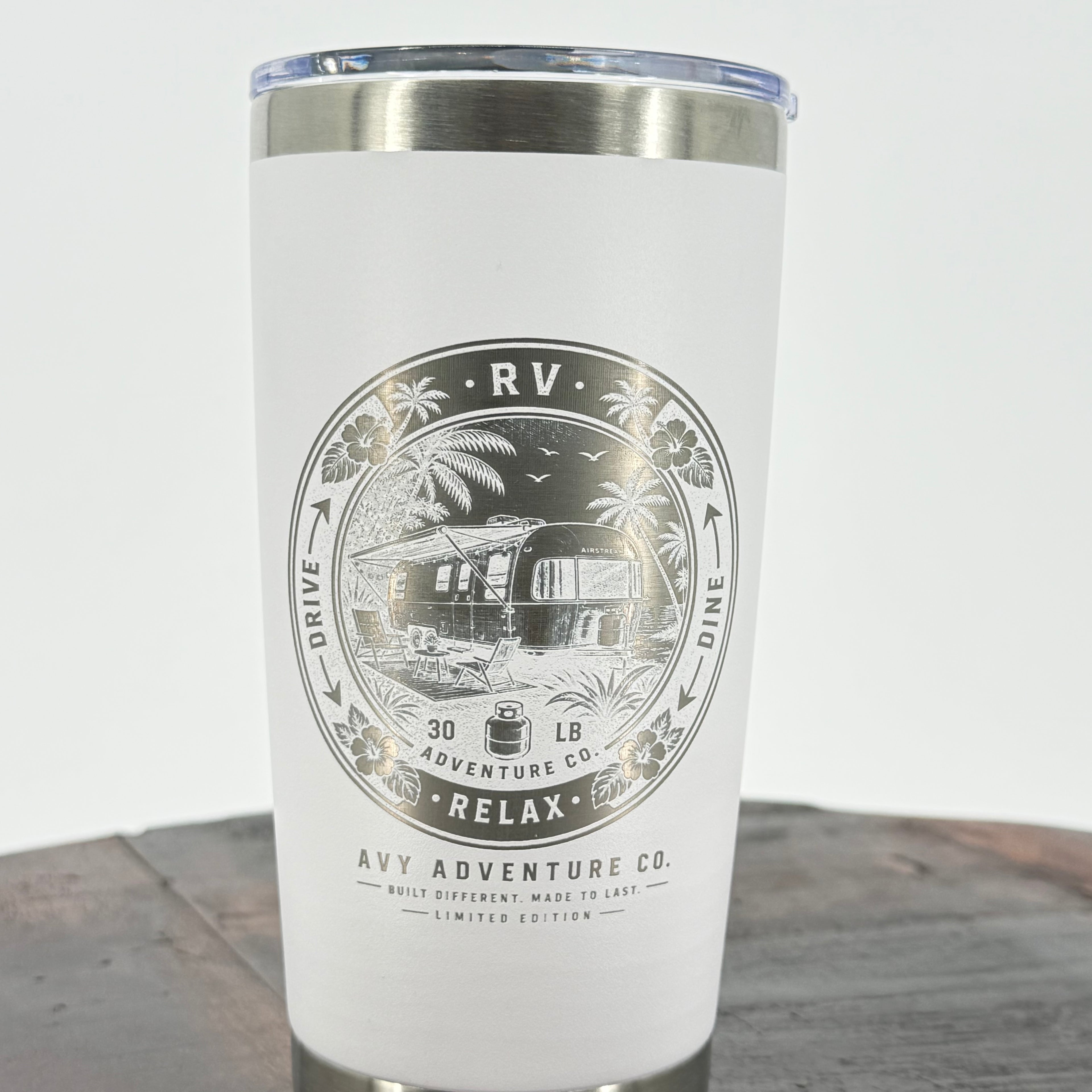AVY Adventure Co. – 20oz Mag Lid Tumbler