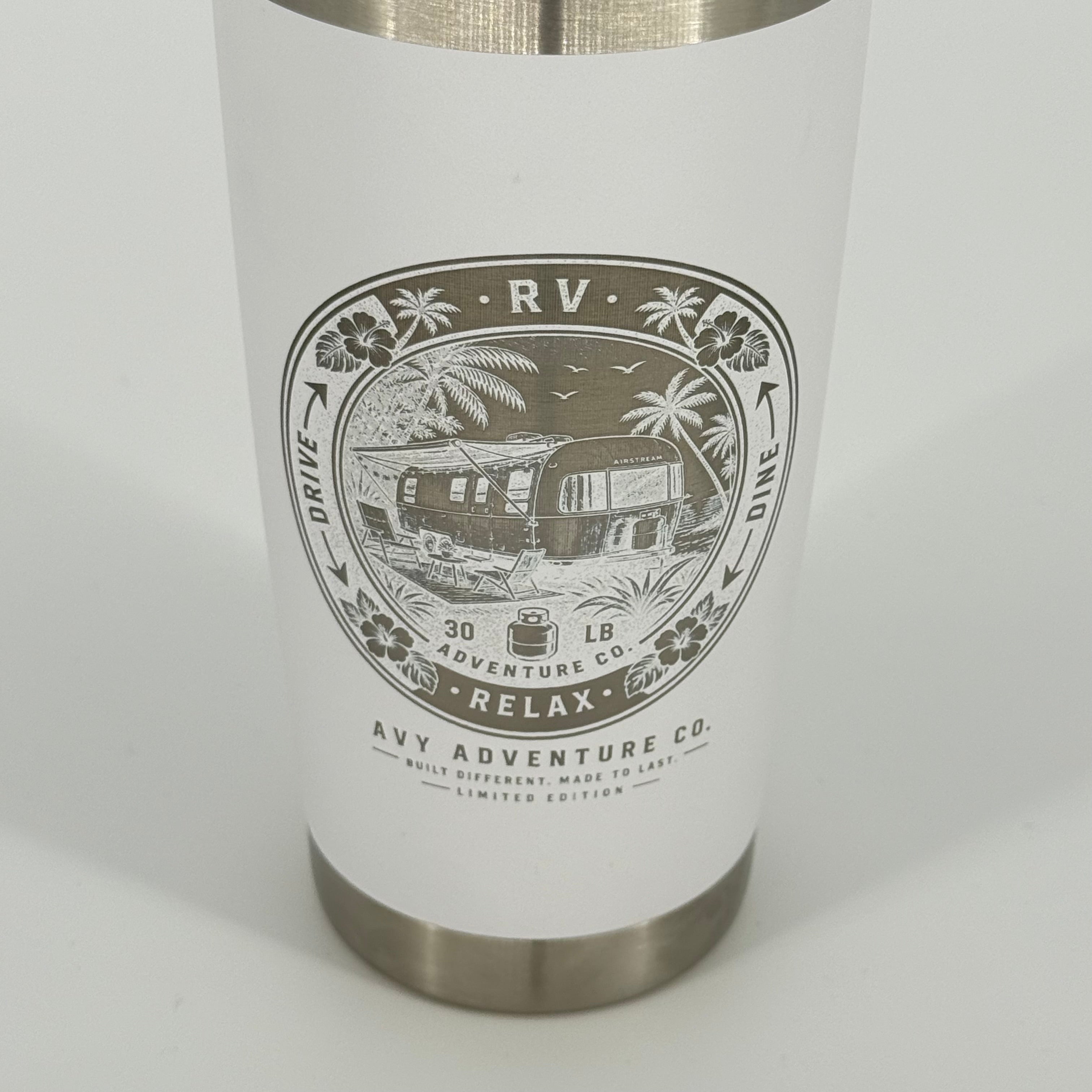 AVY Adventure Co. – 20oz Mag Lid Tumbler